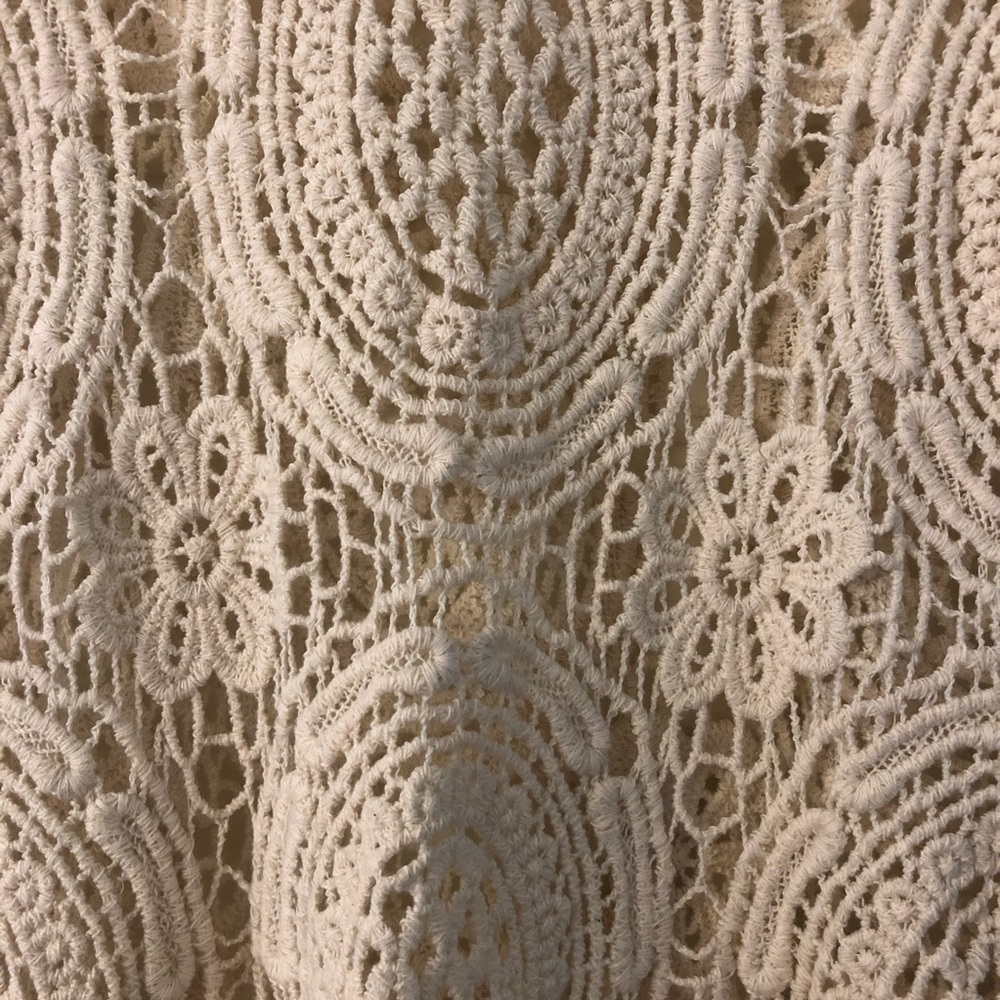 Anthropologie Solitaire Cream Crocheted Top - Picture 3 of 4